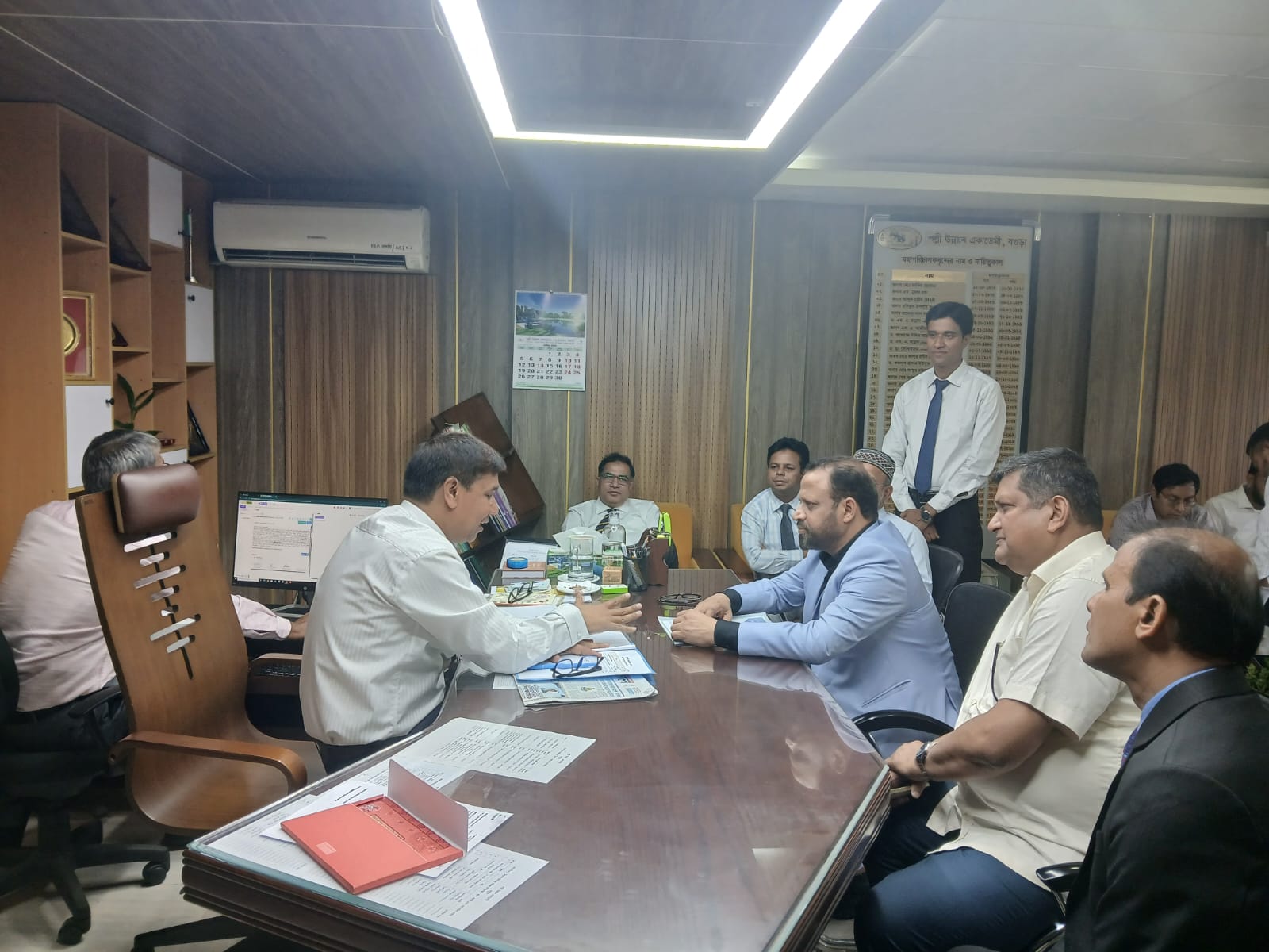 কৃষক কার্ড বাস্তবায়নে আরডিএ বগুড়া ও রাকাব-এর শীর্ষ কর্মকর্তাদের মতবিনিময়