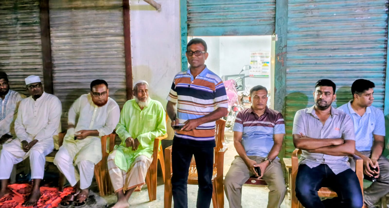 কাহালু বাজার পাকুরতলা বণিক সমিতির মতবিনিময় সভা অনুষ্ঠিত