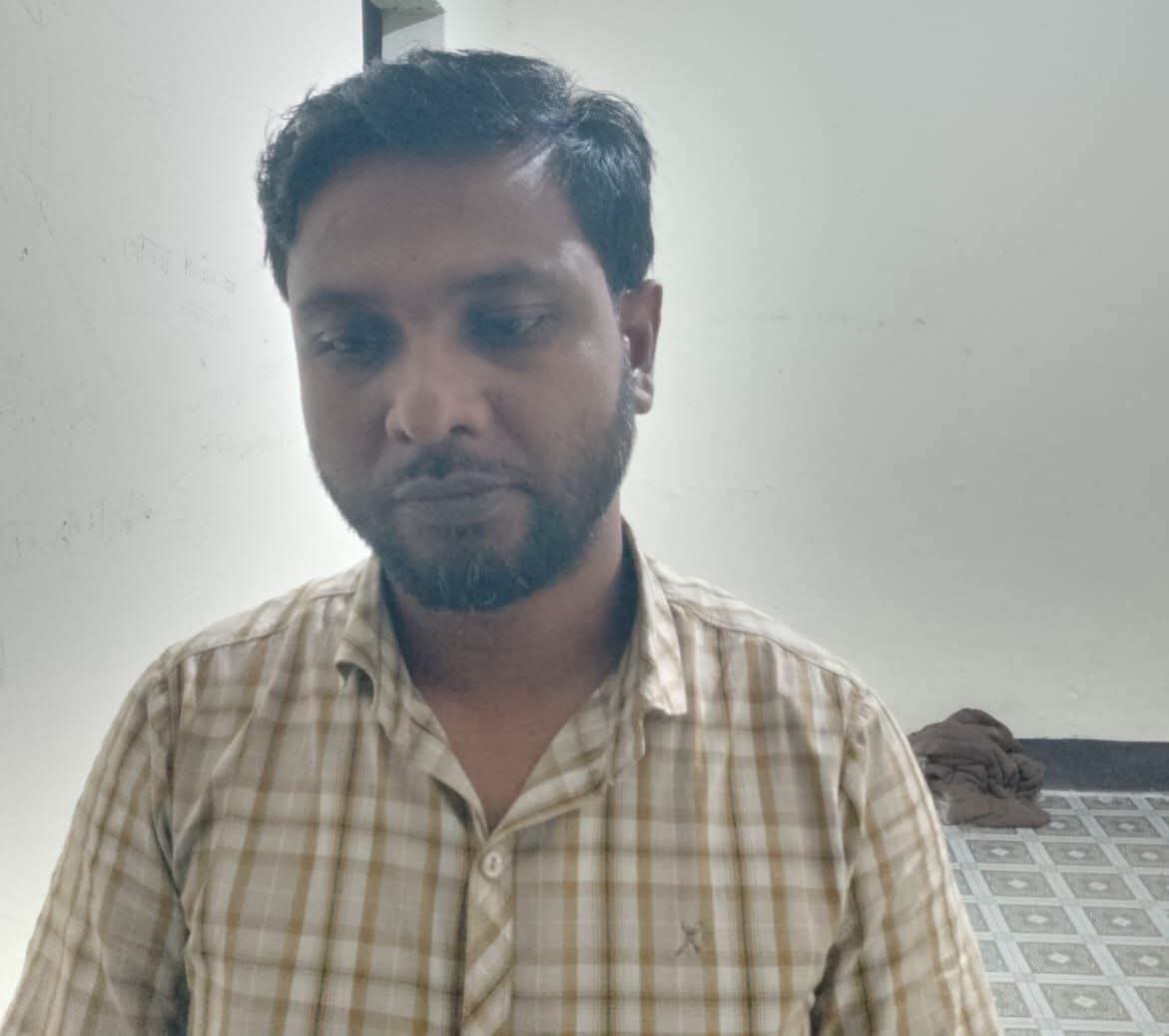 কালাইয়ে প্রবাসী নারীকে বিয়ের প্রলোভনে ধর্ষণের অভিযোগে গ্রেপ্তার এক