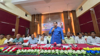 শিবগঞ্জের ৬২ পূজা মণ্ডপে তারেক রহমানের অনুদান