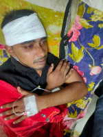 সাবগ্রাম স্ট্যান্ডে যুবককে কুপিয়ে আহত, হাসপাতালে ভর্তি