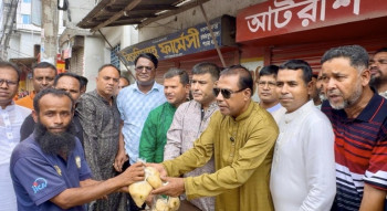বগুড়ায় জিয়াউর রহমানের ৪৫তম শাহাদাৎ বার্ষিকীতে যুবদলের খাদ্য বিতরণ
