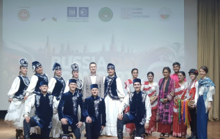 ঢাকায় রাশিয়া দিবস উপলক্ষে রুশ হাউজে সাংস্কৃতিক মেলা, প্রদর্শনী ও কনসার্ট অনুষ্ঠিত