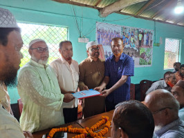 কাহালু উপজেলা দলিল লেখক সমিতির নবনির্বাচিত কমিটির কাছে আহ্বায়ক কমিটির দায়িত্ব হস্তান্তর