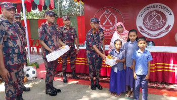 পাঁচবিবিতে সুবিধাবঞ্চিত মানুষের মাঝে বিনামূল্যে চিকিৎসাসেবা ওষুধ বিতরণ বিজিবির