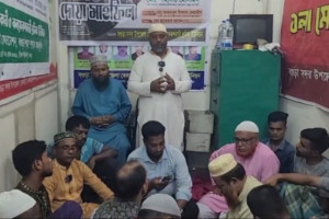 বগুড়ায় লোকমান ফারুকের স্মরণে  স্বরণ সভা ও দোয়া মাহফিল অনুষ্ঠিত হয়।
